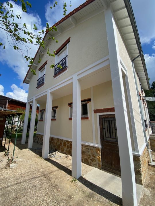 Trianon Facades - Peintures de Façade, Revêtements Semi-Épais et Revêtements Épais Structurés 4