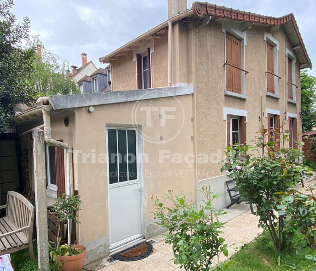 Maison avec portes et fenêtres Trianon Façades.