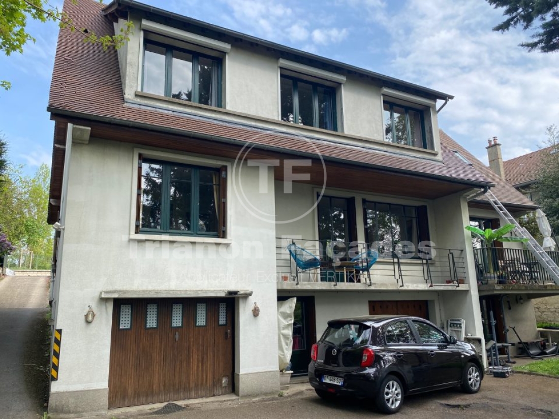 Ravalement façades d'une maison à Saint-Germain-en-Laye, 78100, Yvelines