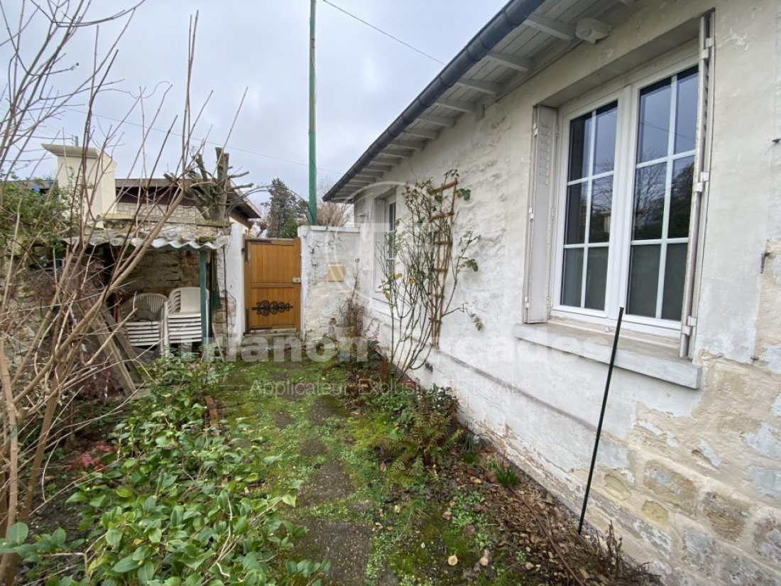 Façadier d'une maison à Croissy-sur-Seine, 78290, Yvelines