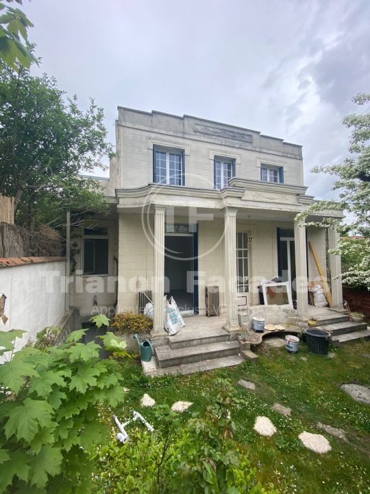 Peintures façades d'une maison à Viroflay, 78220, Yvelines