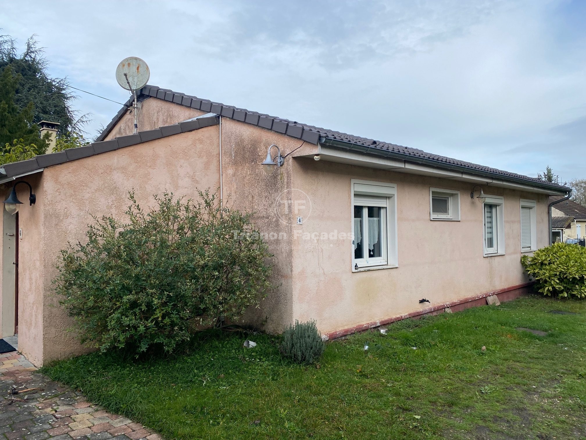 Ravalement façades d'une maison à Saint-Nom-la-Bretèche, 78860, Yvelines